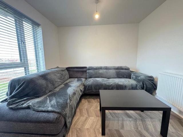 2 bedroom apartment to rent