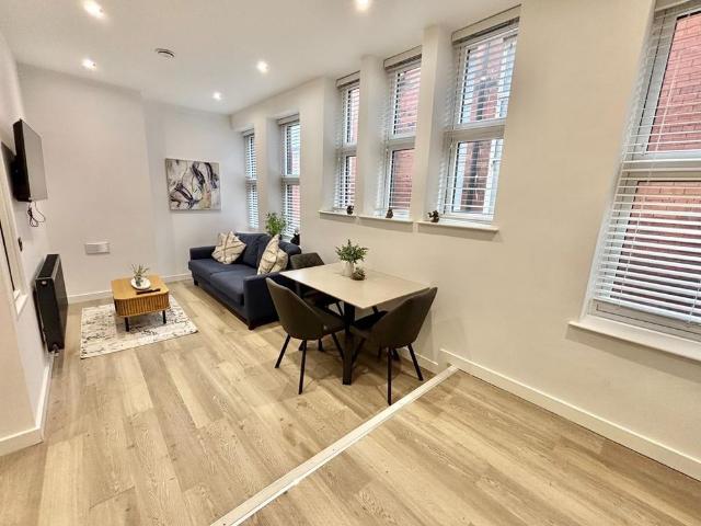 2 bedroom apartment to rent