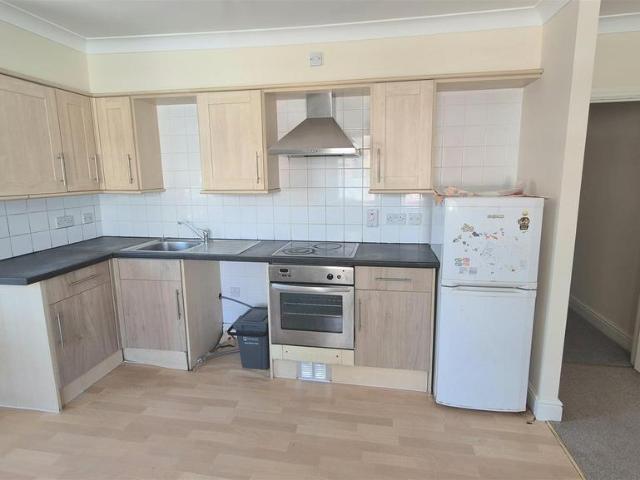 2 bedroom apartment to rent