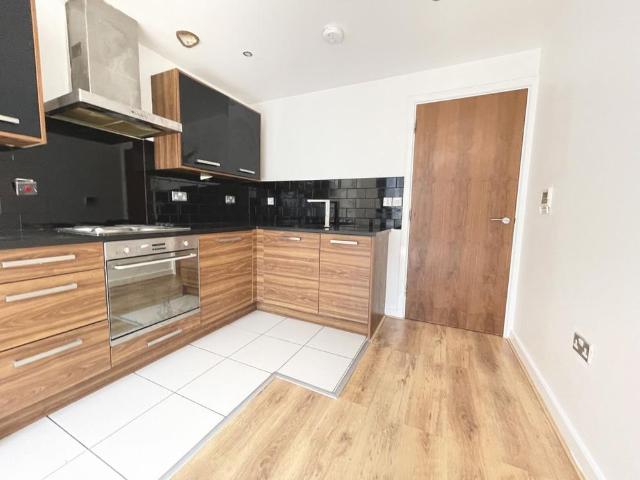 2 bedroom apartment to rent