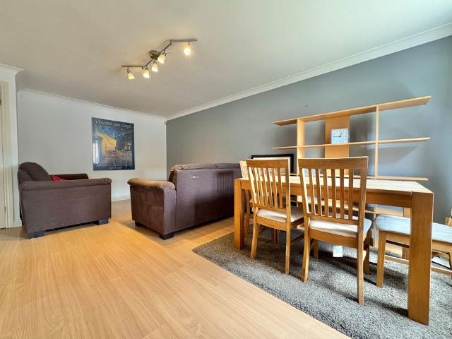 2 bedroom apartment to rent