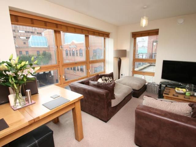2 bedroom apartment to rent