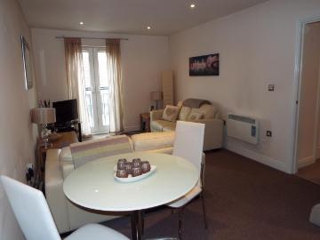 2 bedroom apartment to rent