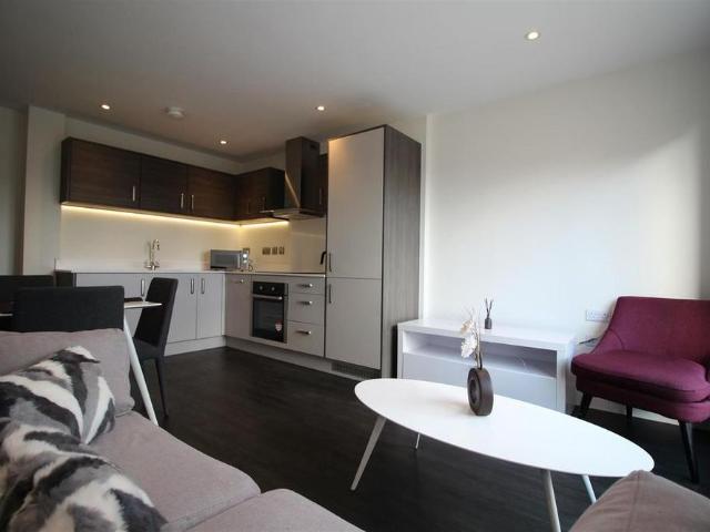 2 bedroom apartment to rent