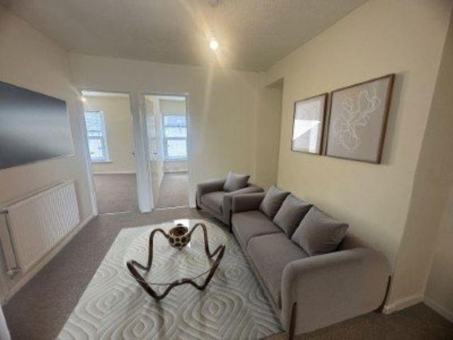 2 bedroom apartment to rent