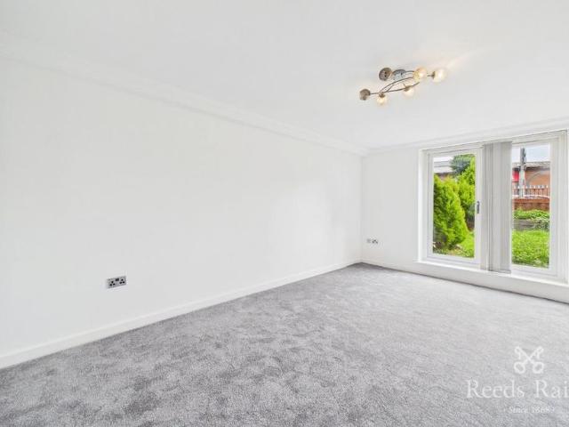 2 bedroom apartment to rent