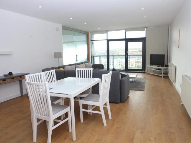 2 bedroom apartment to rent
