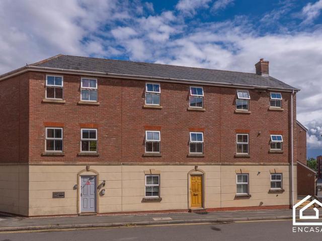 2 bedroom apartment to rent