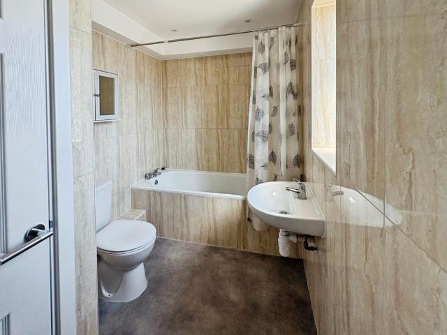 2 bedroom apartment to rent