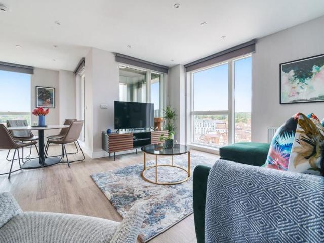 2 bedroom apartment to rent