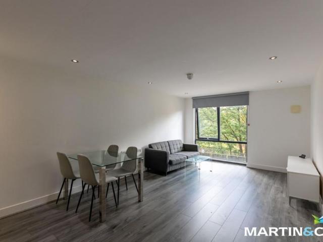 2 bedroom apartment to rent