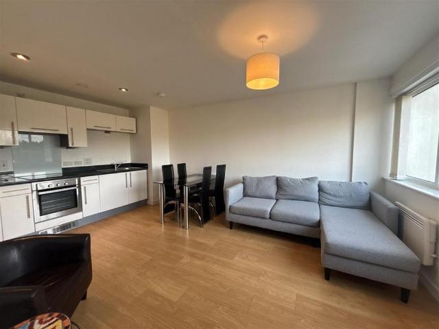 2 bedroom apartment to rent