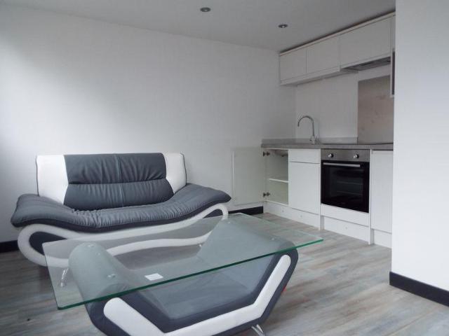 2 bedroom apartment to rent