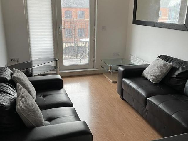 2 bedroom apartment to rent