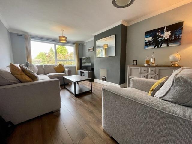 2 bedroom apartment to rent