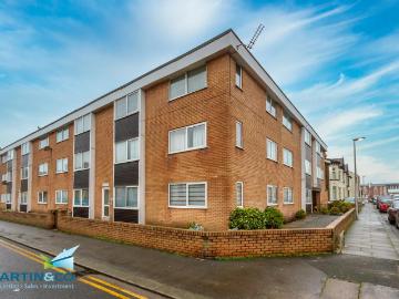 2 bedroom apartment to rent