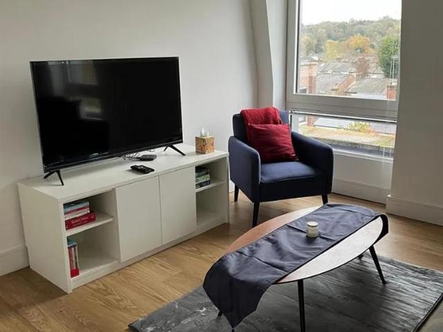 2 bedroom apartment to rent