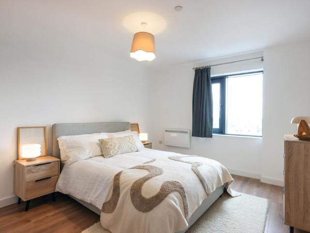 2 bedroom apartment to rent