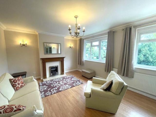 2 bedroom apartment to rent