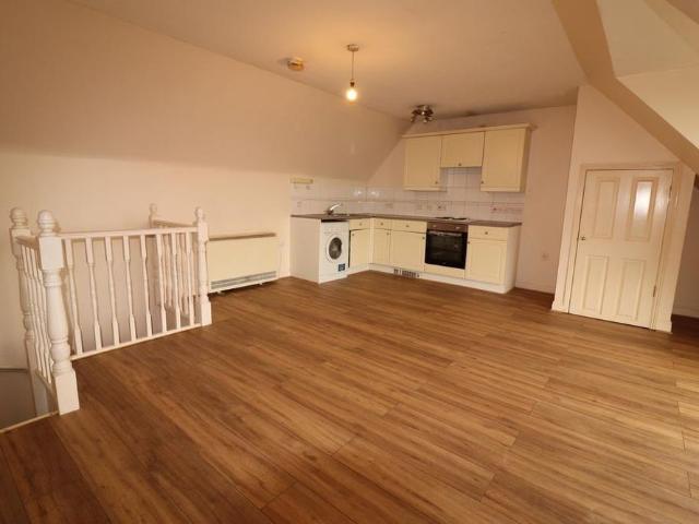 2 bedroom apartment to rent