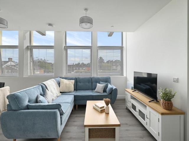 2 bedroom apartment to rent