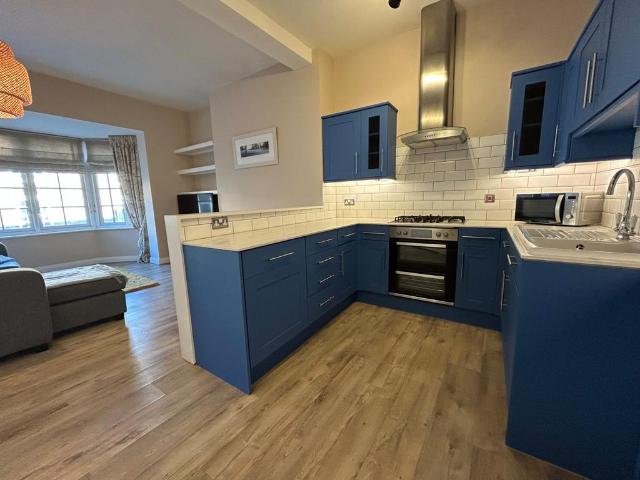 2 bedroom apartment to rent