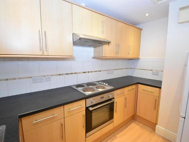 2 bedroom apartment to rent