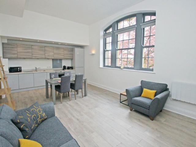 2 bedroom apartment to rent