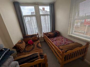 2 bedroom apartment to rent