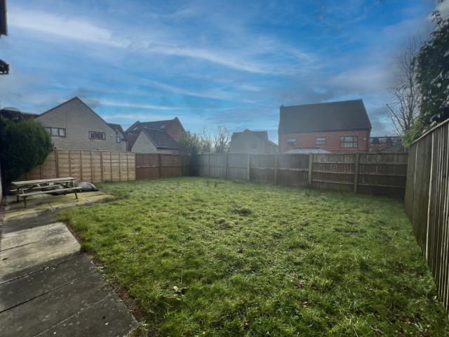 2 bedroom apartment to rent