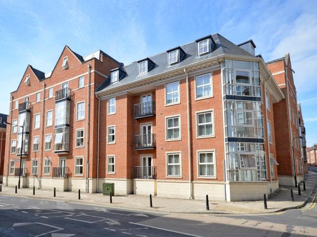 2 bedroom apartment to rent