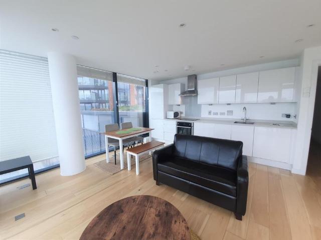 2 bedroom apartment to rent