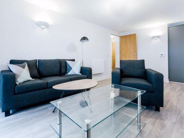 2 bedroom apartment to rent