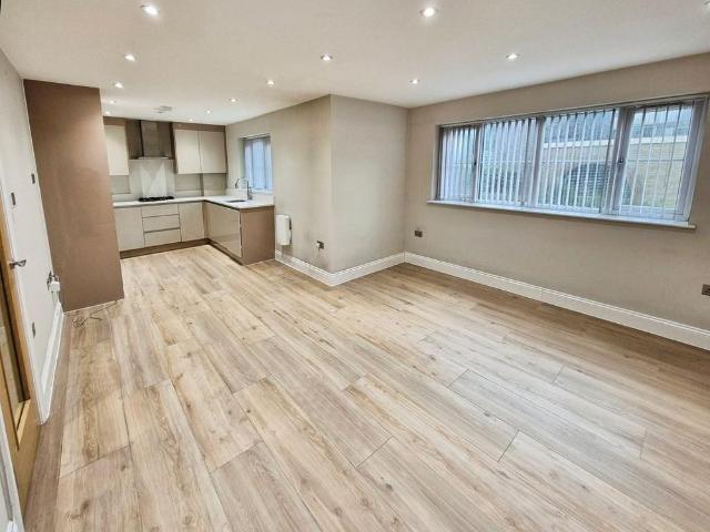2 bedroom apartment to rent