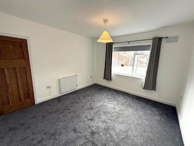 2 bedroom apartment to rent