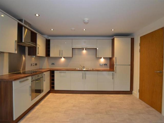 2 bedroom apartment to rent