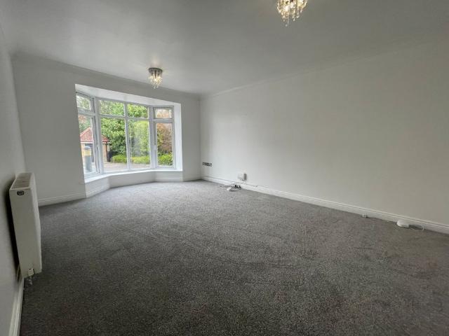 2 bedroom apartment to rent