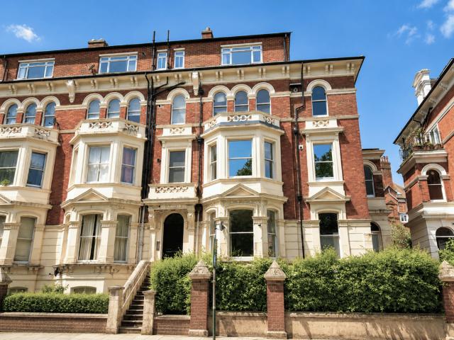2 bedroom apartment to rent