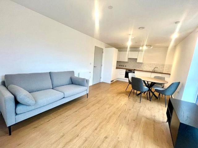 2 bedroom apartment to rent