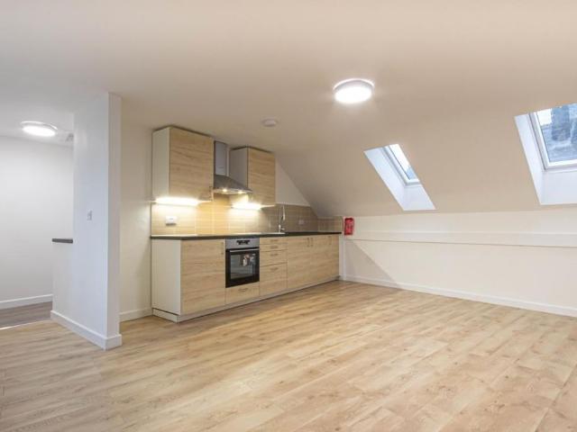 2 bedroom apartment to rent