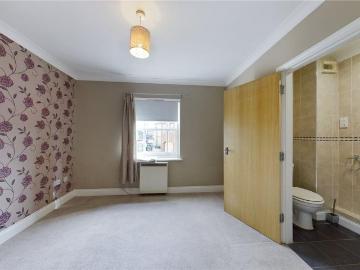 North Hertfordshire, East of England - Equipped kitchen