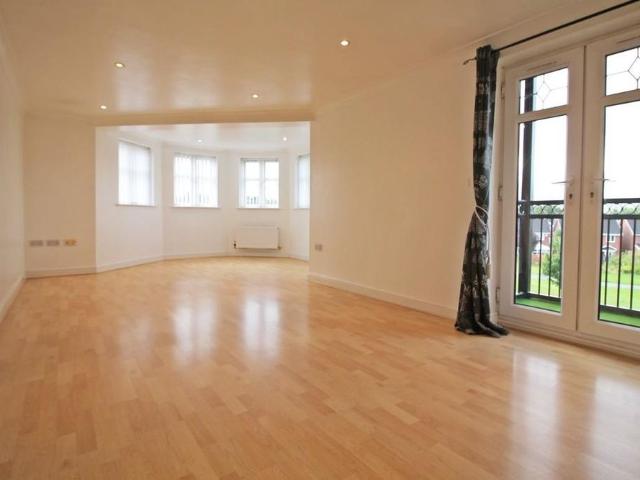 2 bedroom apartment to rent