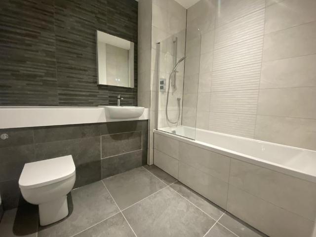 2 bedroom apartment to rent