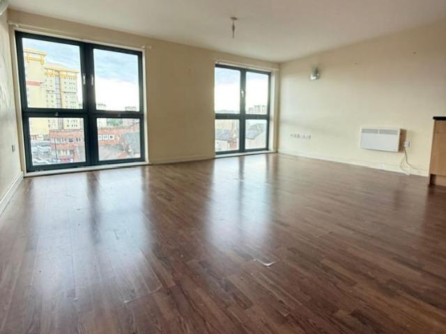 2 bedroom apartment to rent