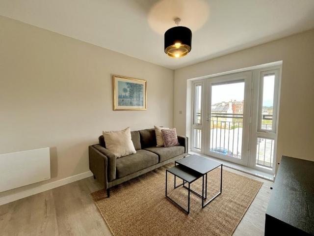 2 bedroom apartment to rent