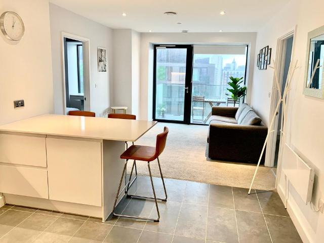 2 bedroom apartment to rent