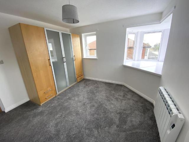 2 bedroom apartment to rent