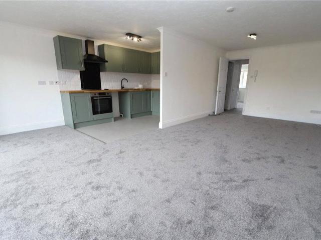 2 bedroom apartment to rent