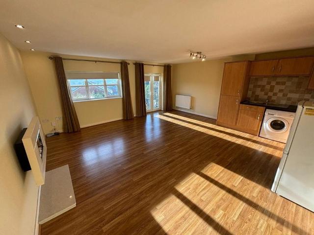 2 bedroom apartment to rent