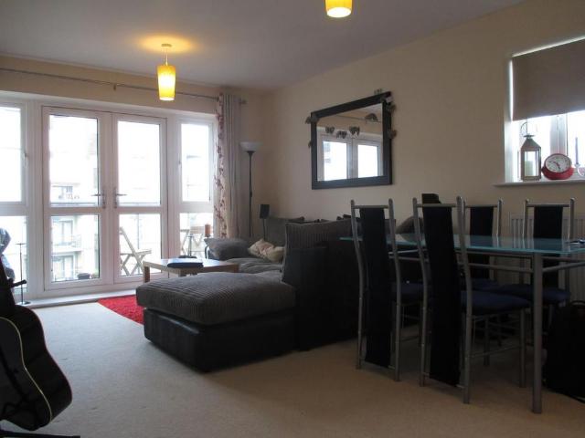 2 bedroom apartment to rent